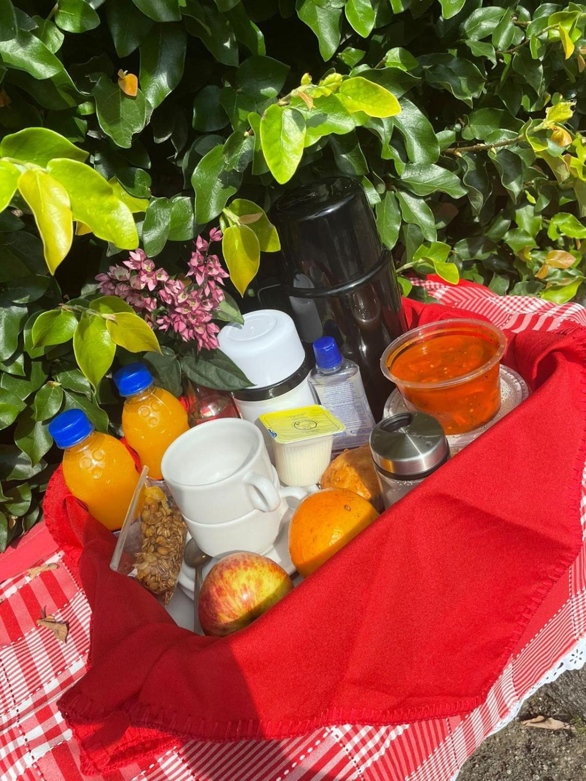 Pouzada Bom Clima - Servimos Cestas De Cafe Da Manha - Melhor Custo Beneficio Em Gravata Bagian luar foto